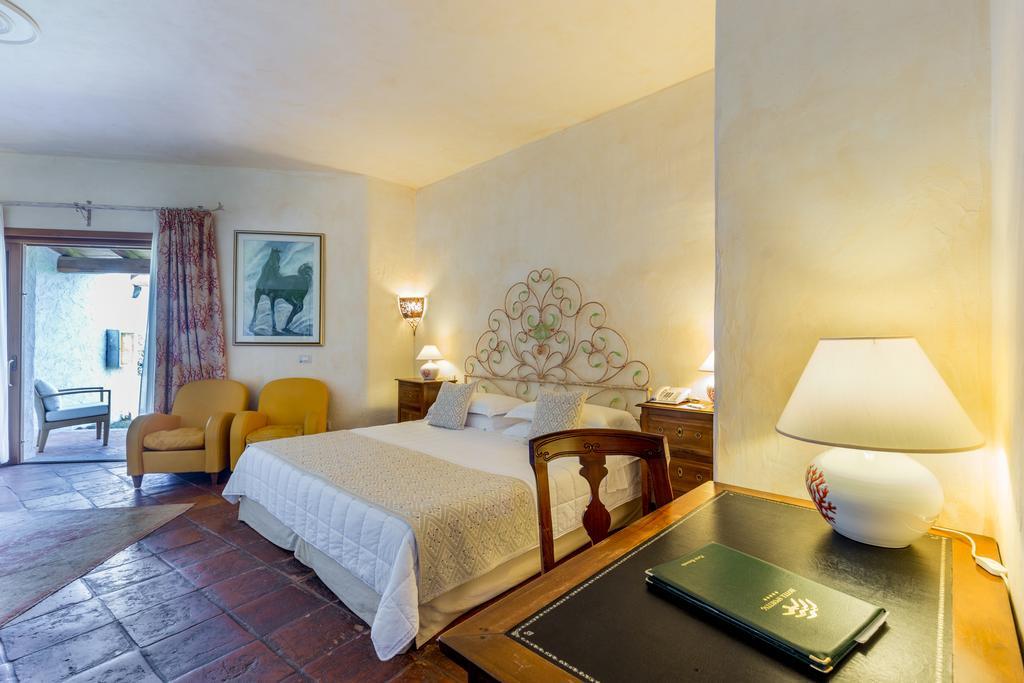 Hotel Sporting Порто-Ротондо Екстер'єр фото